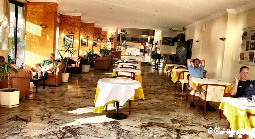 بار لابی هتل توناس بیچ آلتینکوم 